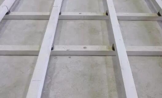 運動木地板施工準備